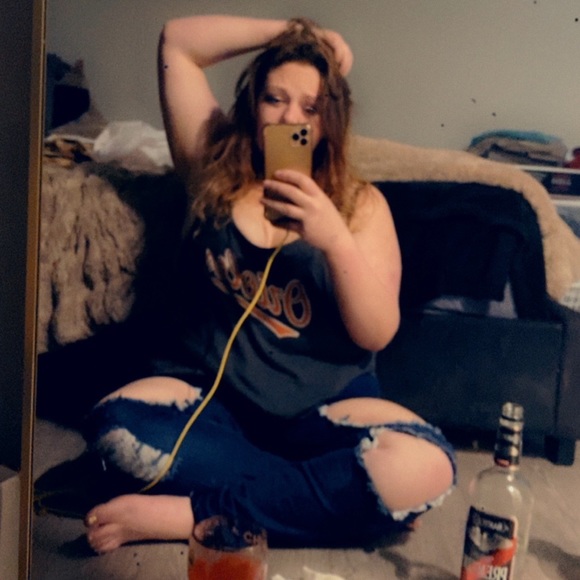 Meet your Posher, Destiny - Picture 9 of 16